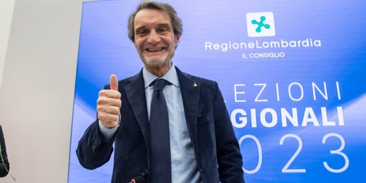 Attilio Fontana, Regione Lombardia