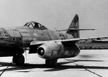 Un Messerschmitt Me 262 (foto da Wikipedia, Usaf)