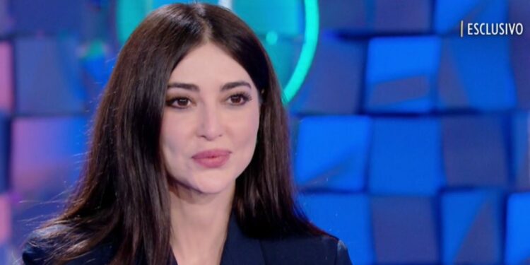 Melike Ipek Yalova a "Verissimo"