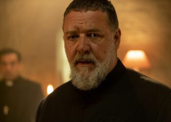 Russell Crowe nel film "L'esorcista del Papa" (Twitter)