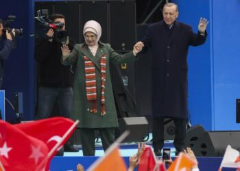 Erdogan in campagna elettorale