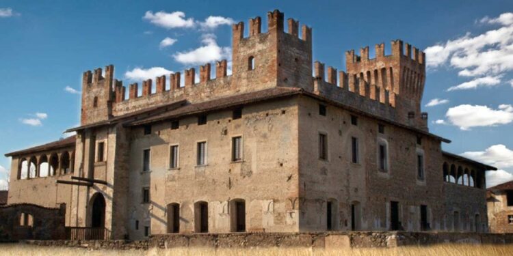 Castello di Malpaga, Cavernago (BG)