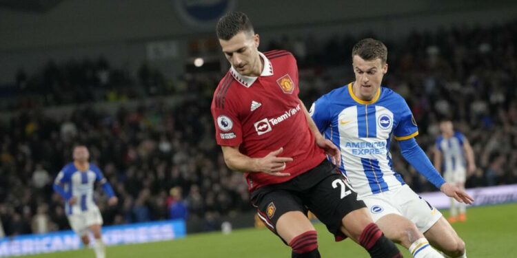 Calciomercato Milan: si pensa al ritorno di Diogo Dalot (Foto LaPresse)