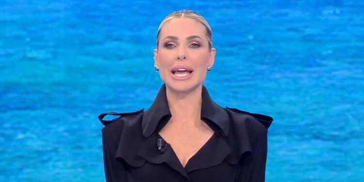 Ilary Blasi Isola dei Famosi 2023