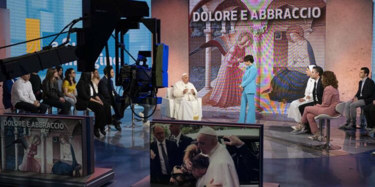 Papa Francesco in tv