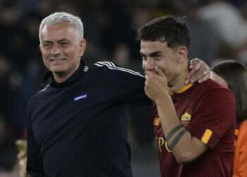 Roma Mourinho Dybala