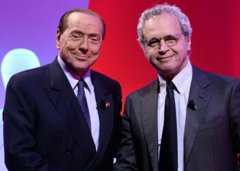 Silvio Berlusconi ed Enrico Mentana (Foto: 2019, LaPresse)