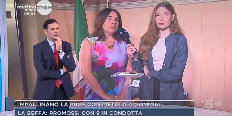 Prof di Rovigo, l'avvocato a Mattino 5 News