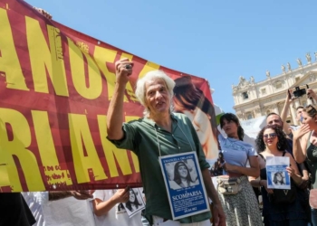 Caso Manuela Orlandi, sit-in in Piazza San Pietro (Foto: 2023, LaPresse)